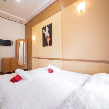 Rk Central Avenue Apartment إلفيف المظهر الخارجي الصورة