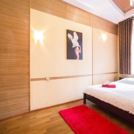 Rk Central Avenue Apartment إلفيف المظهر الخارجي الصورة